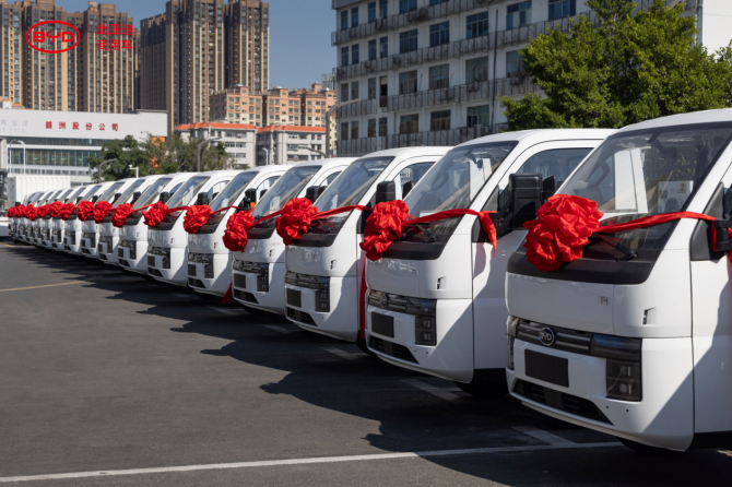 比亚迪轿卡T4火爆交付！订单持续攀升，创富新选择受热捧